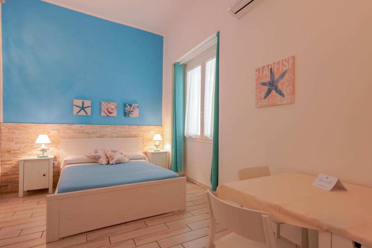 Approdo Rooms - Eja Sardinia 卡利亚里 外观 照片