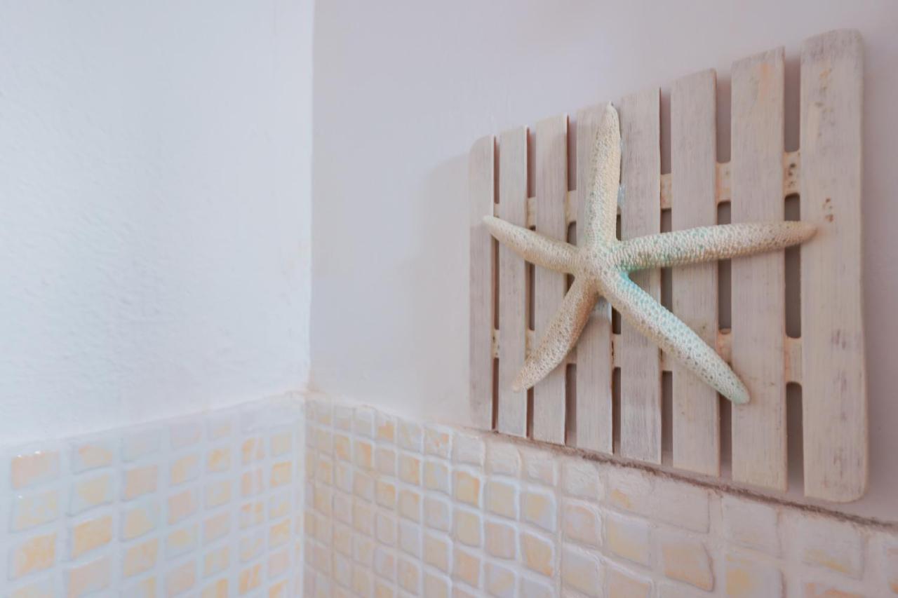 Approdo Rooms - Eja Sardinia 卡利亚里 外观 照片