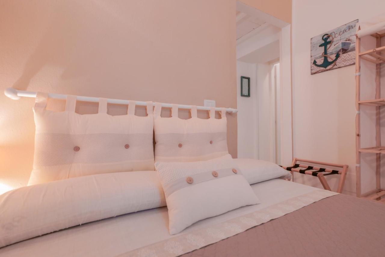 Approdo Rooms - Eja Sardinia 卡利亚里 外观 照片