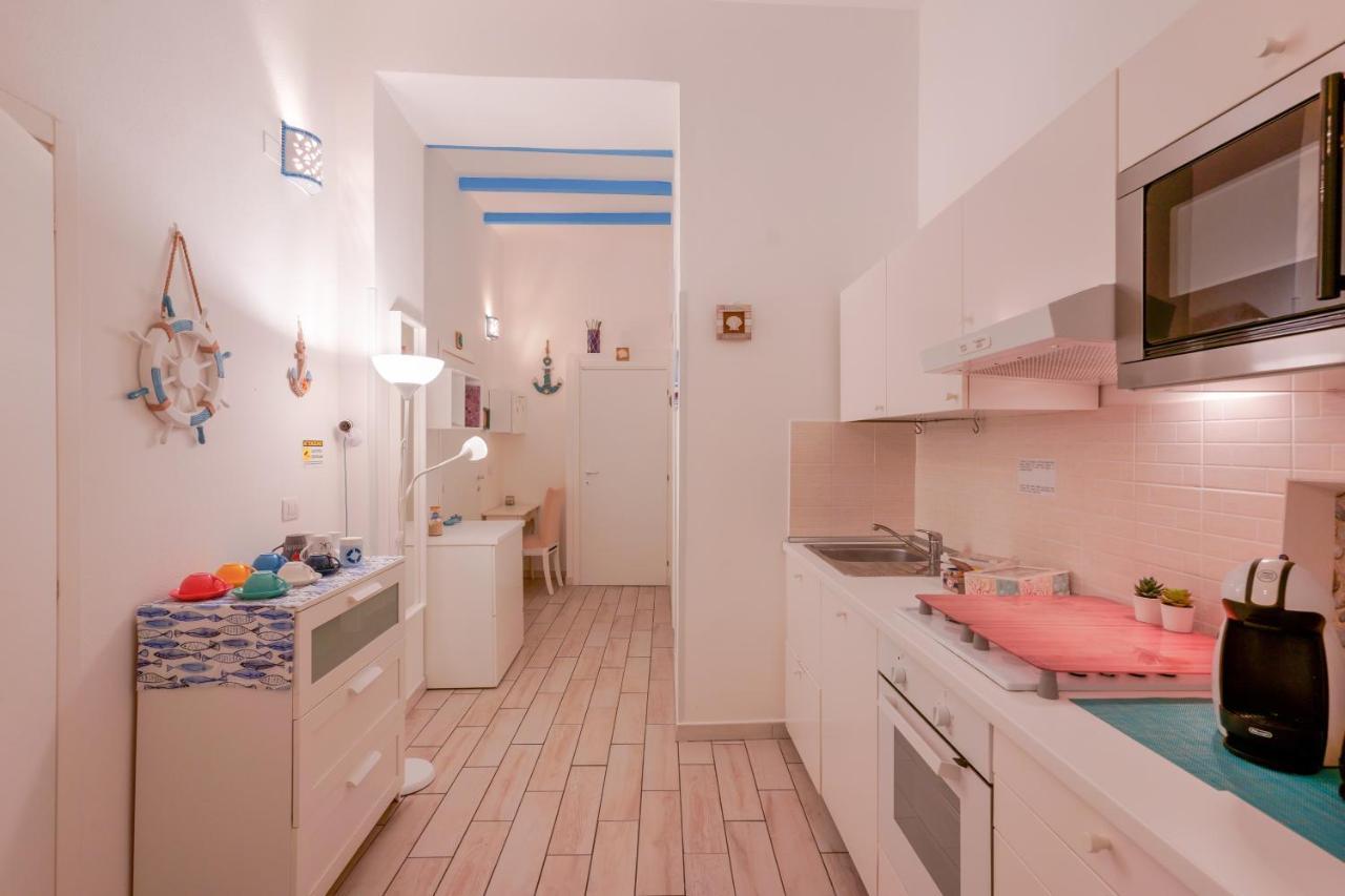 Approdo Rooms - Eja Sardinia 卡利亚里 外观 照片