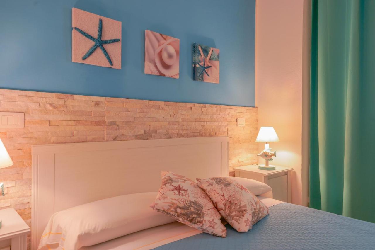Approdo Rooms - Eja Sardinia 卡利亚里 外观 照片