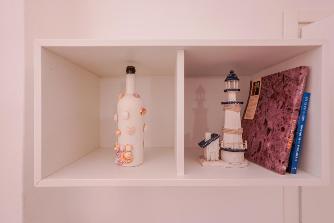 Approdo Rooms - Eja Sardinia 卡利亚里 外观 照片